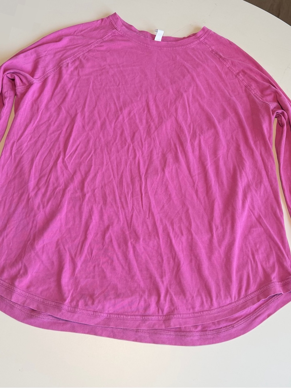 Zella Long Sleeve Scoop Hem Top in Hot Pink